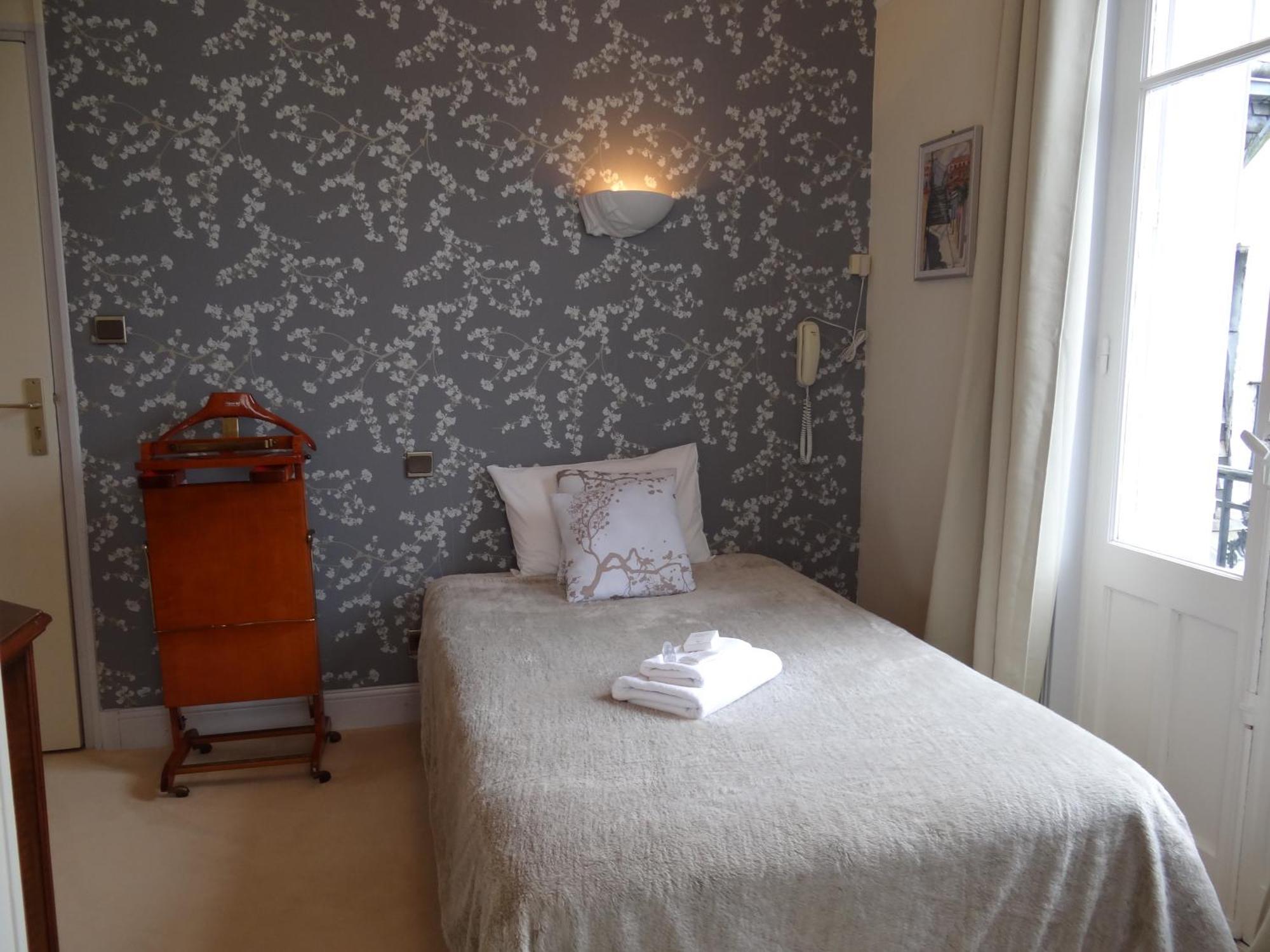 Hotel California Vichy Værelse billede