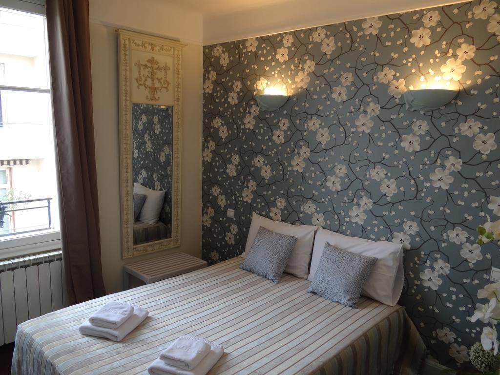 Hotel California Vichy Værelse billede